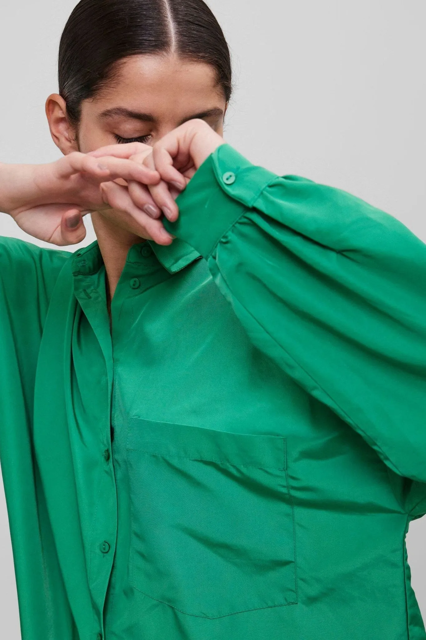 Chrilina Oversized Shirt - Simple Green
