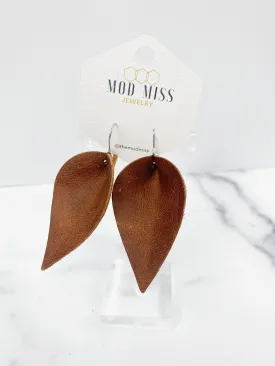Leather Petal Earring "Aged Brandy"