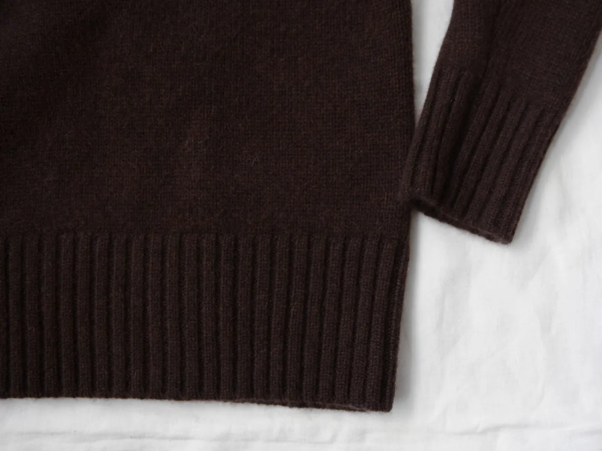 Makie Turtleneck Sweater Chocolate