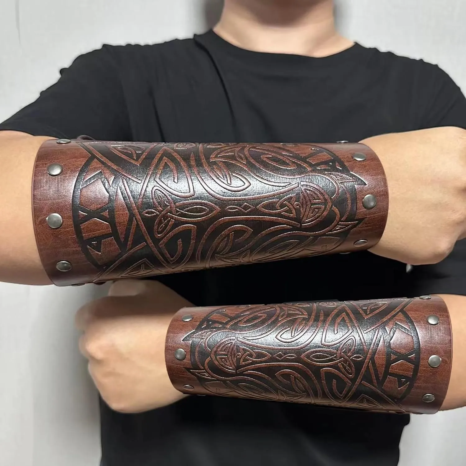 Viking Bracers Medieval Leather Bracers Embossed Wolf Leather Arm Guards Cuff Leather Gauntlet Armband Bracers